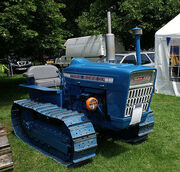 Crawler ford 5055