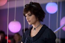 Eclipse-Movie-Stills-alice-cullen-13625623-2500-1663