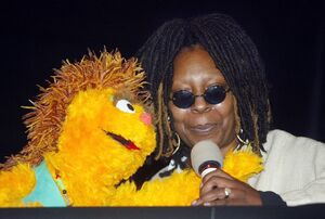 NYC-TownhallMeeting-UnitedNations-WorldAidsDay-WhoopiGoldberg-Kami-(2002-11-26)