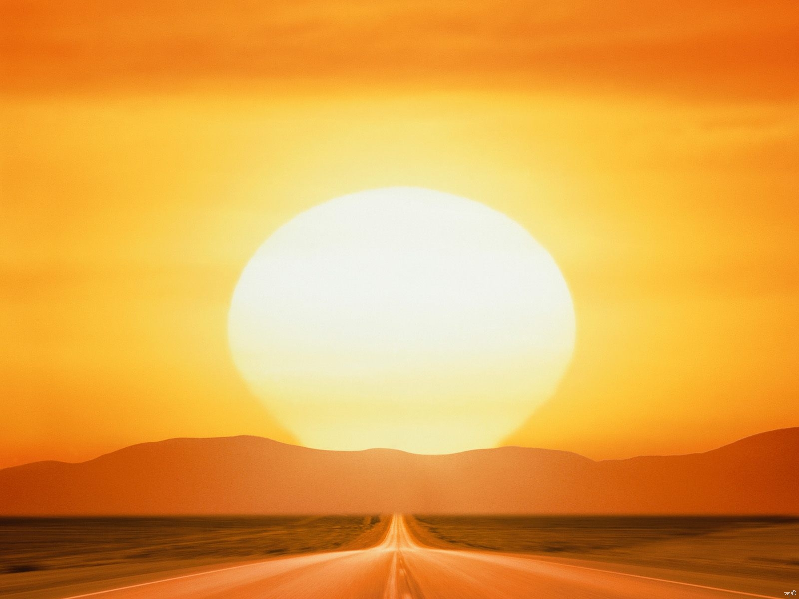 Landscapes-Road-to-the-Sun.jpg