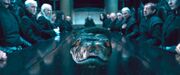 Nagini Malfoy Manor Esstisch