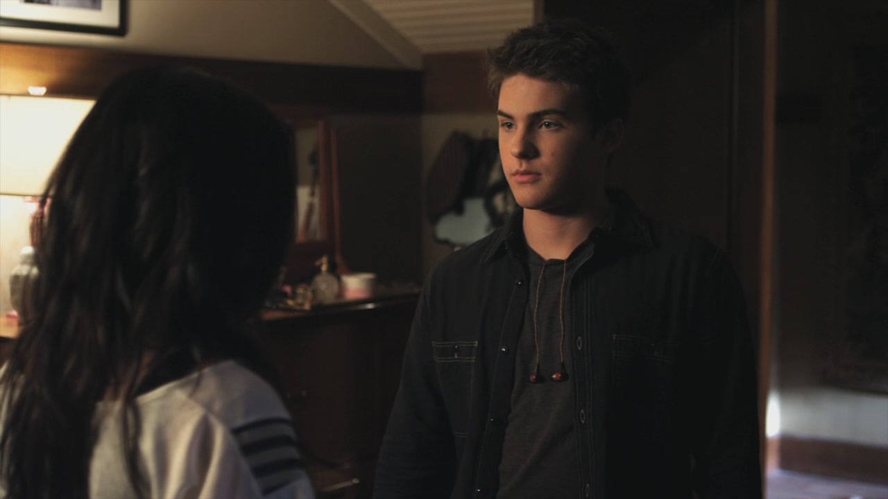 Mike Montgomery Pretty Little Liars Wiki