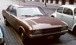 Ford Granada Consul 2 door sedan