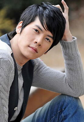 South-korean-actor-jung-eui-chul-photo-album-31