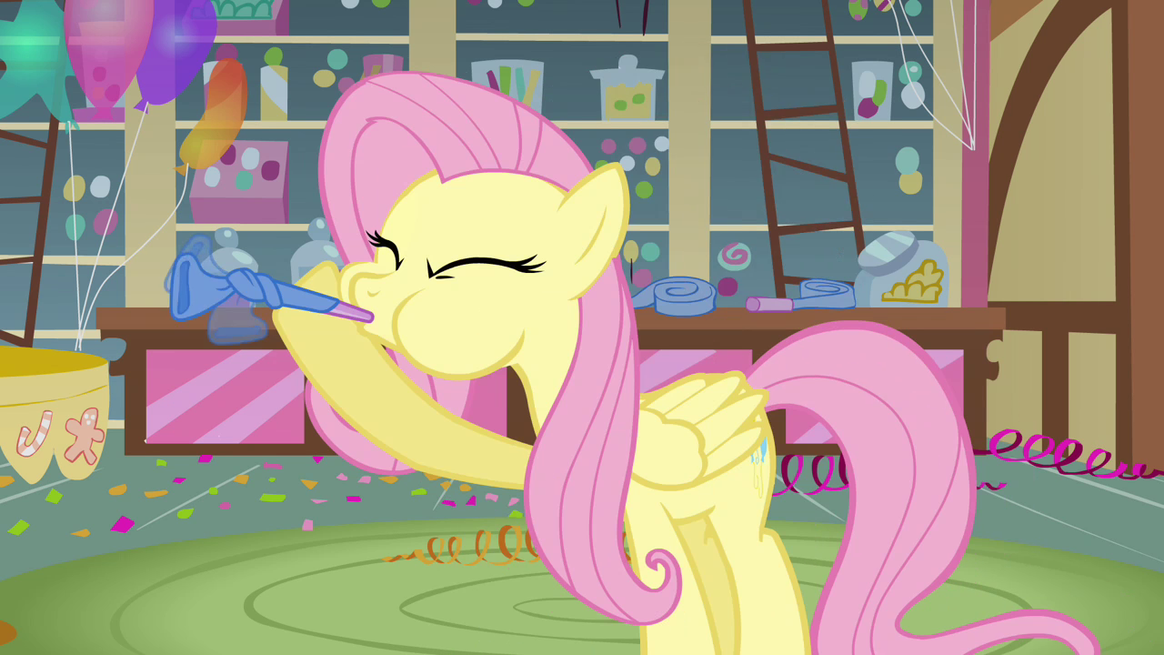 Fluttershy_blowing_knotted_party_horn_S03E13.png