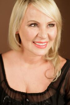 People photography - Wendee Lee