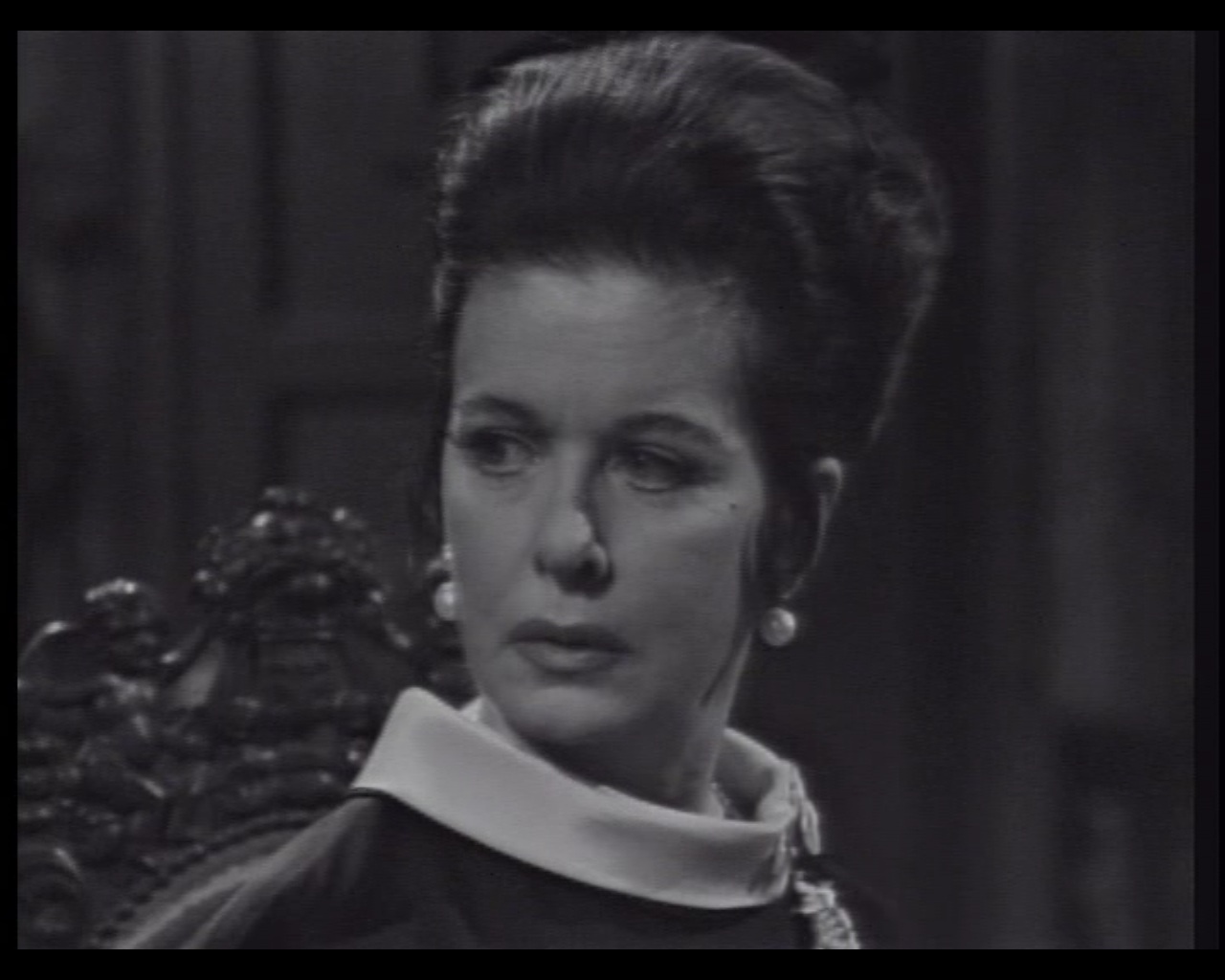 Elizabeth Collins Stoddard Screencaps 201-300 - Dark Shadows Wiki